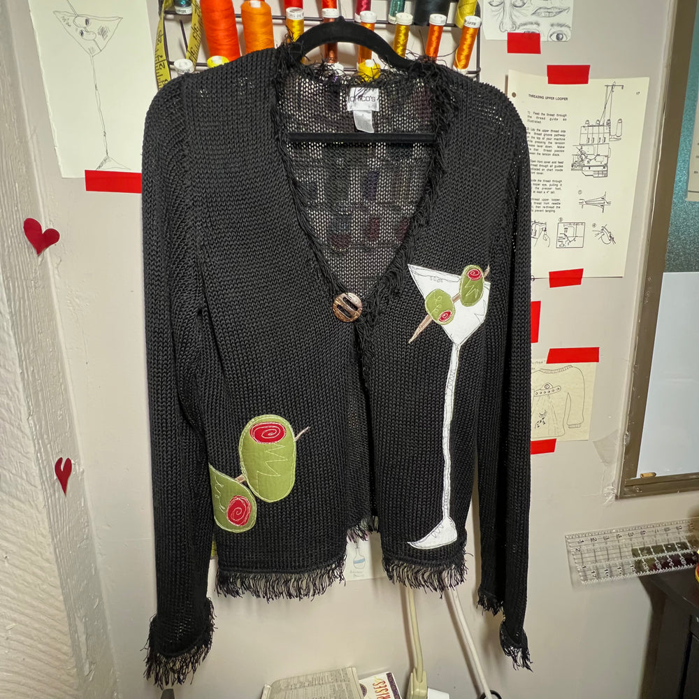 
                      
                        Split front martini top
                      
                    