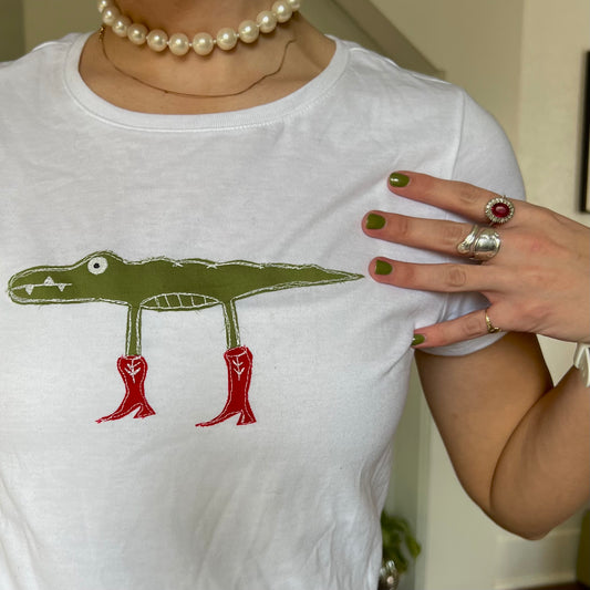 Sassy gator tee