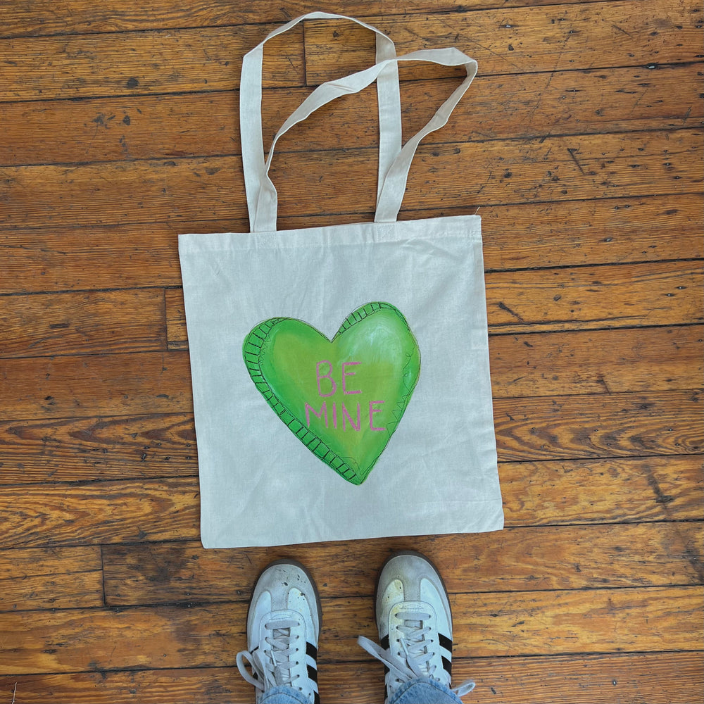 Candy heart tote