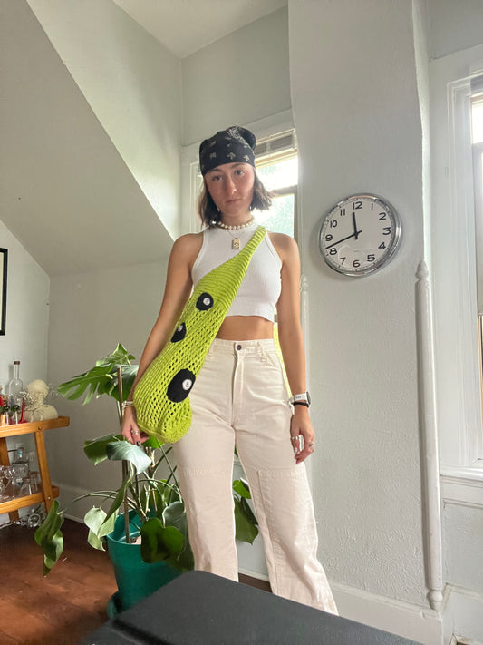 Knit 8 ball tote - Magg's Rags 