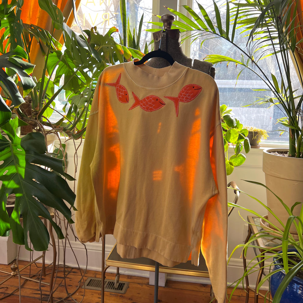 Goldfish collar crew